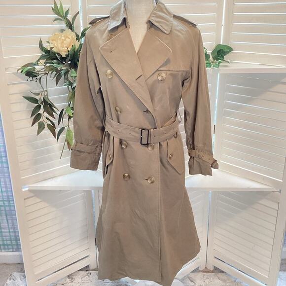 BURBERRY'S VINTAGE TRENCH COAT SIZE MED - see measurements 1198 - Picture 1 of 14